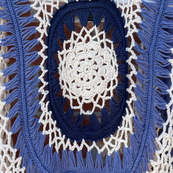 FRAZZLE Size Medium Woman's Bohemian Hippie Festival Vest Crochet Macramé Fringe - Picture 3 of 5